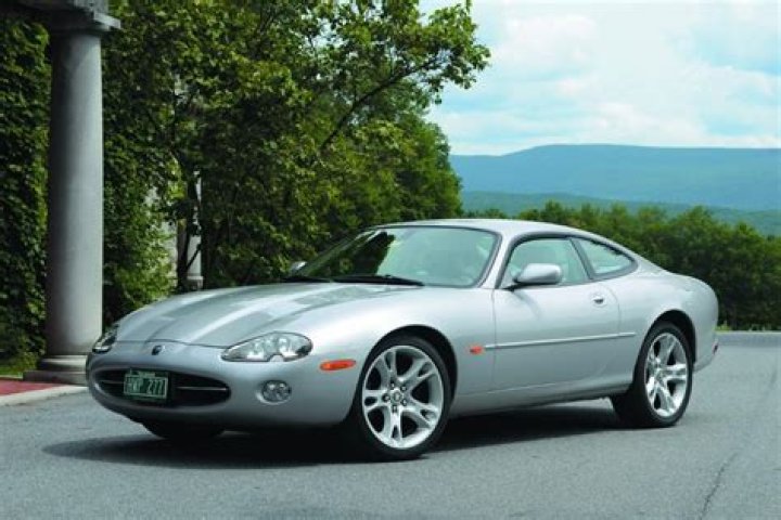 14 Fascinating Facts About Elie Wiesel