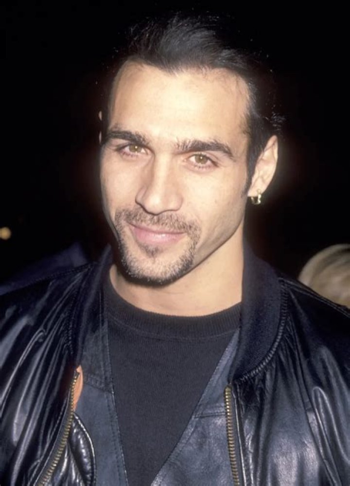 Adrian Paul ·