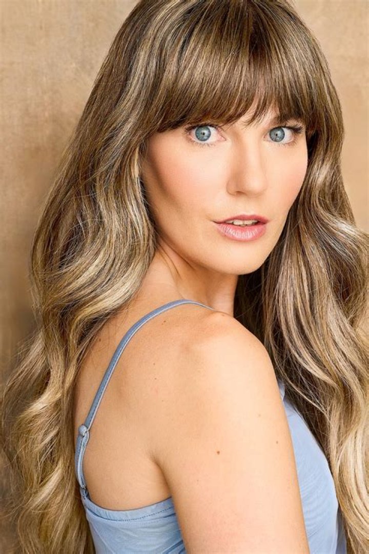 Alexandra Corin Johnston ·