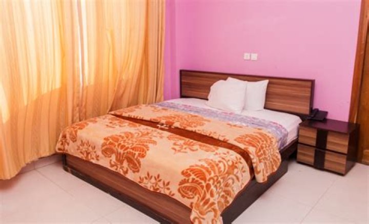 American model Tyger Booty found dead in her hotel room in Ghana after flying to have fun with Ghana