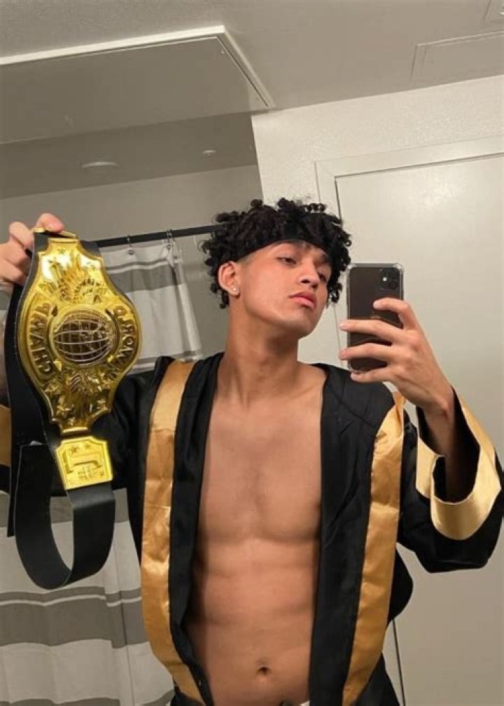 Anthony Vargas Height, Weight, Age, Girlfriend, Children, Facts, Biography