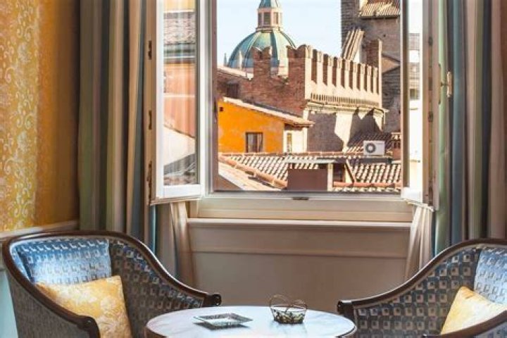 Art Hotel Orologio Review, Bologna, Italy