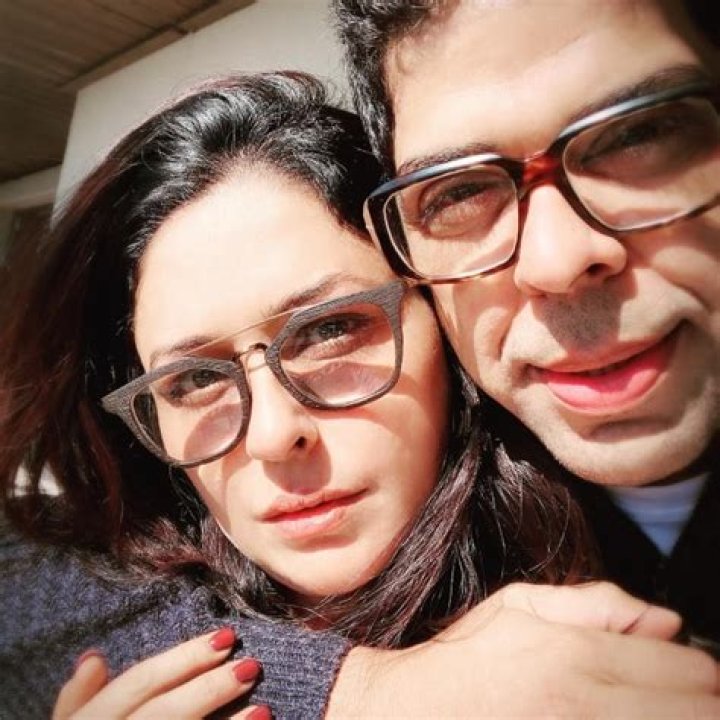 Ashwini Kalsekar Height, Weight, Age, Spouse, Family, Facts, Biography