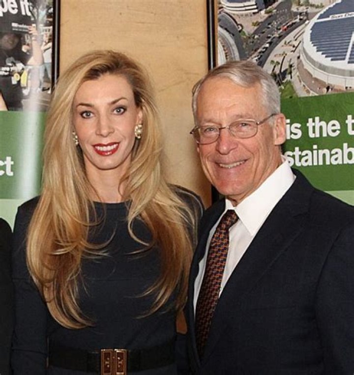 Bill Walton: Bio, Career, Net Worth, Wife, Height