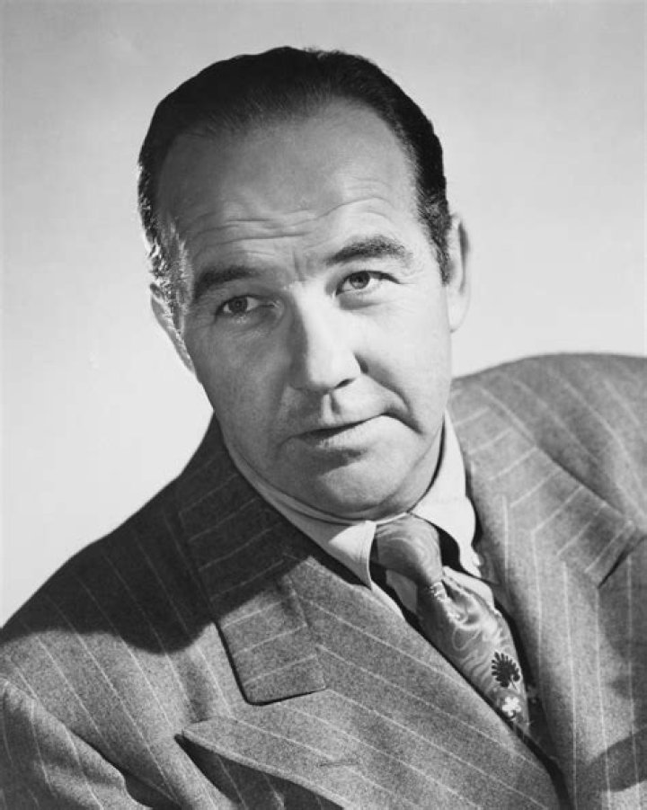 Broderick Crawford ·