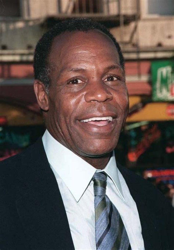 Danny Glover ·