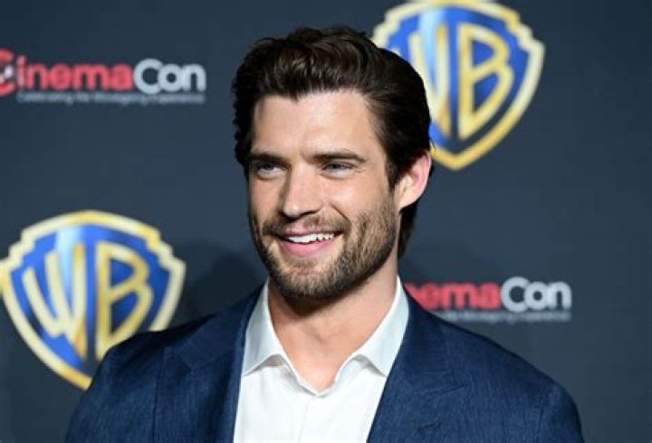 David Corenswet - WebBlog