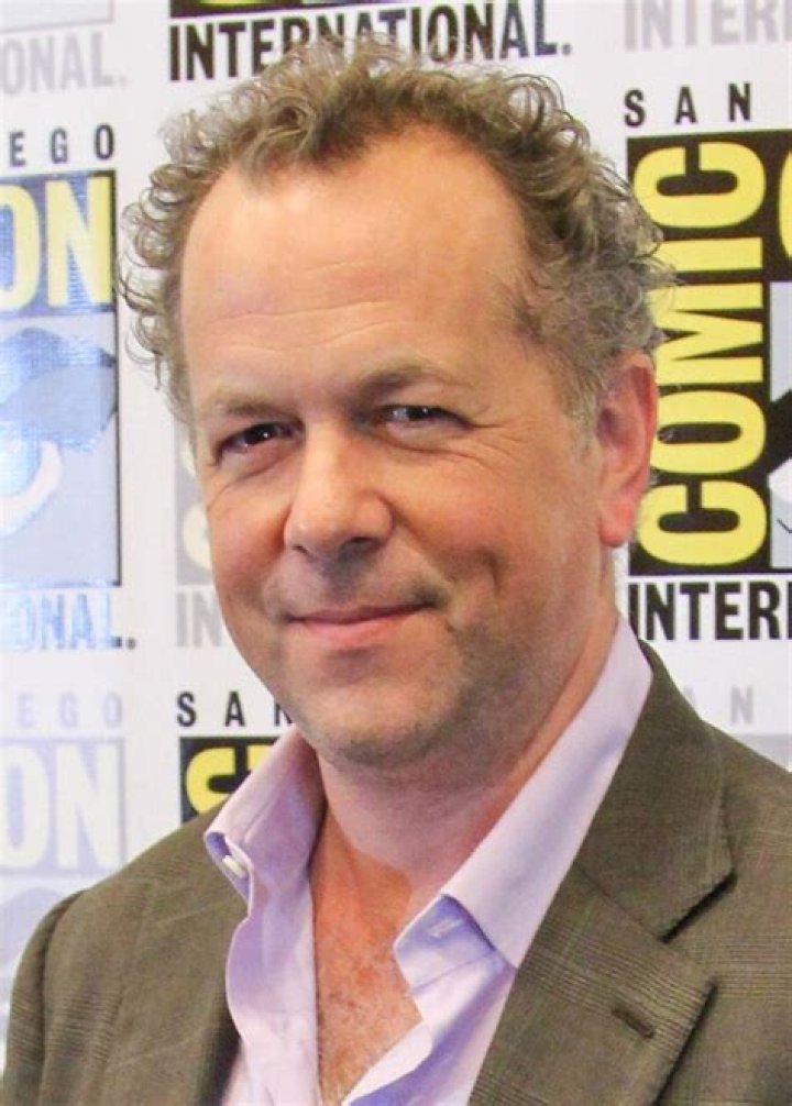 David Costabile ·