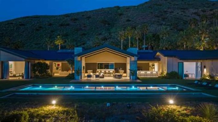 Dive Into The World Of Luxury Real Estate With "Ryan On Flipping Out"