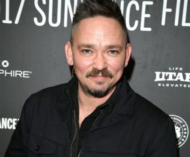 Does He Have Daughter Or Son? ·