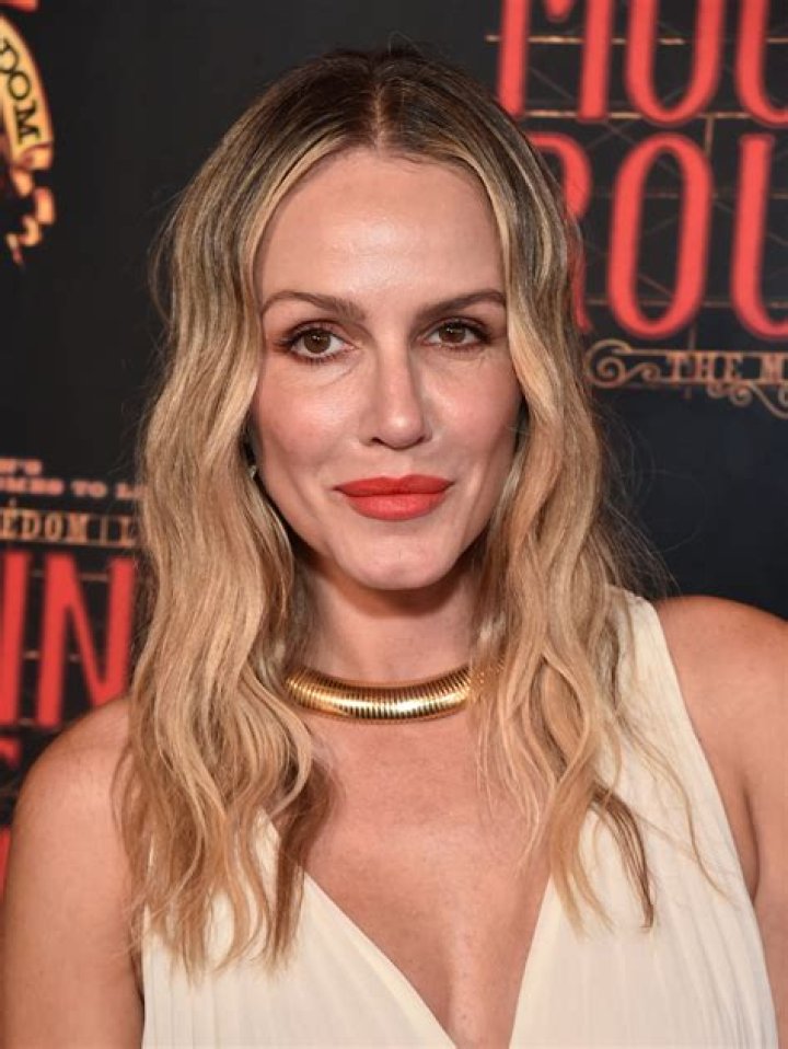 Epic Mazur Biography, Age, Height, Wife, Net Worth, Family