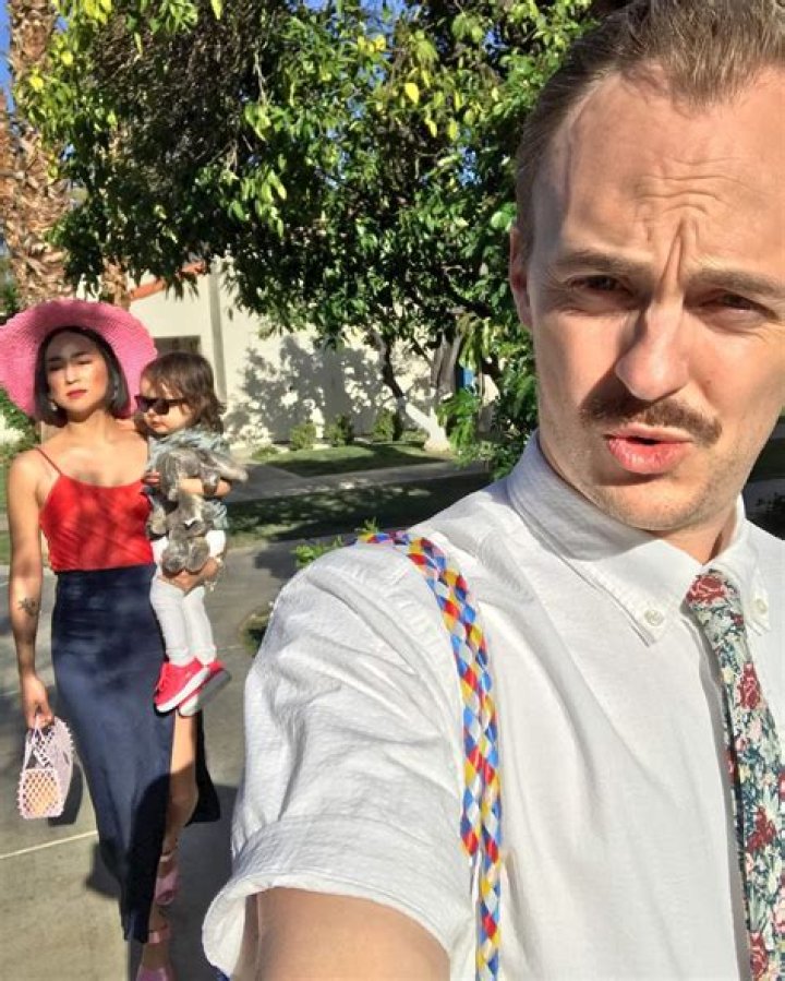 Fans Assume Jessica Henwick Is Lesbian In Real Life, Meet Her Boyfriend Or Partner ·