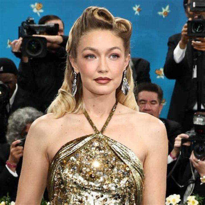 Gigi Hadid Net Worth 2022: How Rich Is Gigi Hadid?