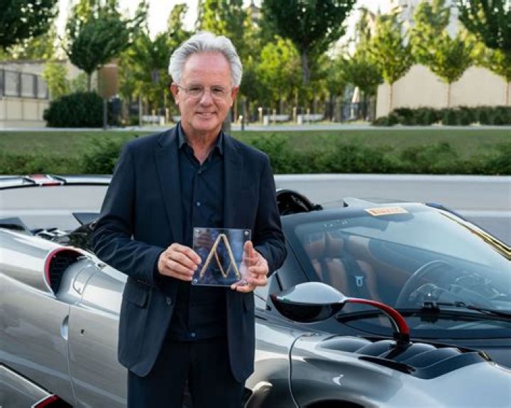 Horacio Pagani ·