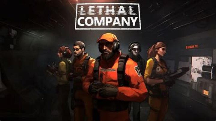 How many people play Lethal Company Player count in 2023 ·