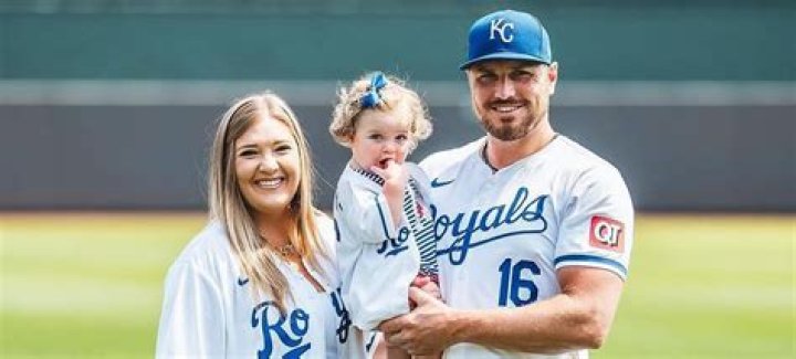 Hunter Renfroe Age, Wikipedia, Biography, Children, Salary, Net Worth, Parents.