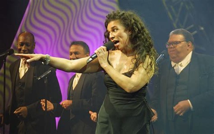 Is Maxine Nightingale Married?