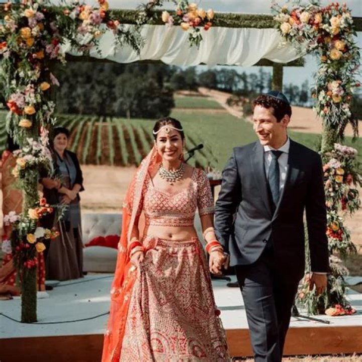 Is Seema Khan Still Married?