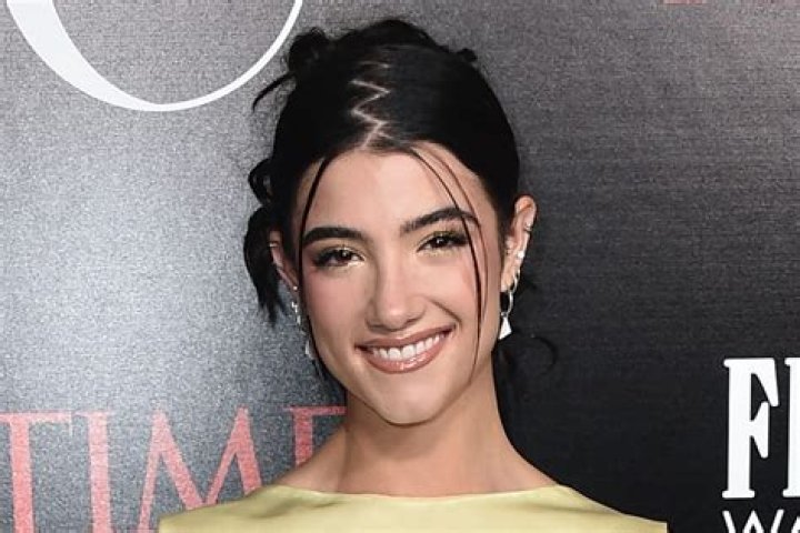 Is She Pregnant In 2023? ·