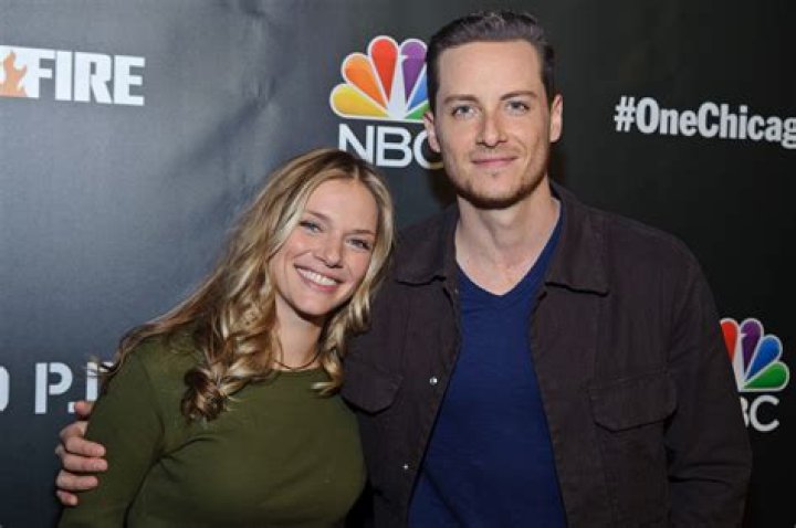 Jesse Lee Soffer Wife: Know About His Net Worth, Height and Weight