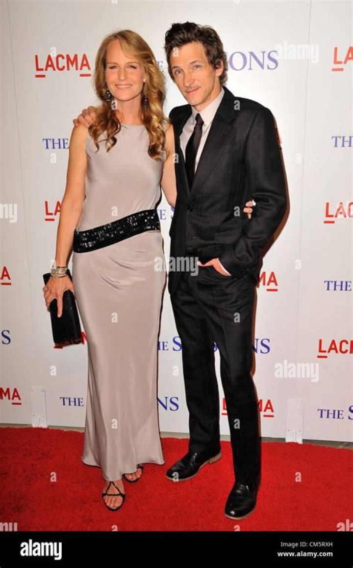 John Hawkes Biography, Age, Height, Wife, Net Worth, Family