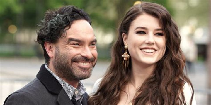 Johnny Galecki Biography, Age, Height, Wife, Net Worth, Family