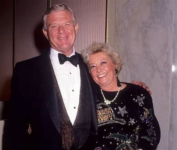 Judith Bess Jones Biography, Age, Height, Husband, Net Worth, Family