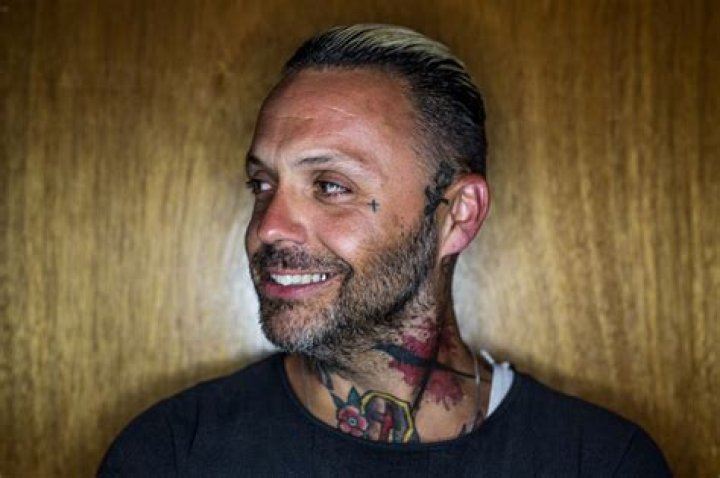 Justin Furstenfeld ·