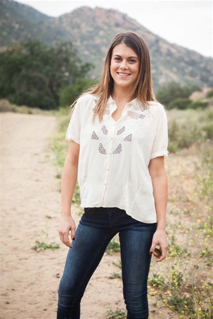 Lindsey Shaw Height, Weight, Age, Boyfriend, Family, Facts, Biography ·