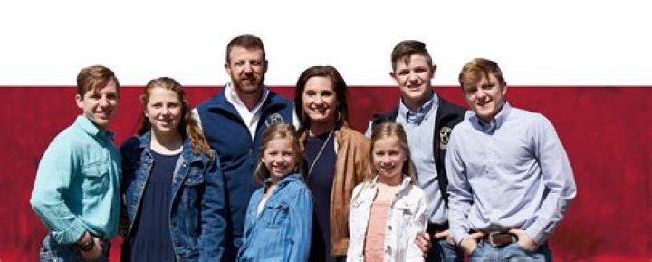 Markwayne Mullin Biography, Age, Height, Wife, Net Worth, Family