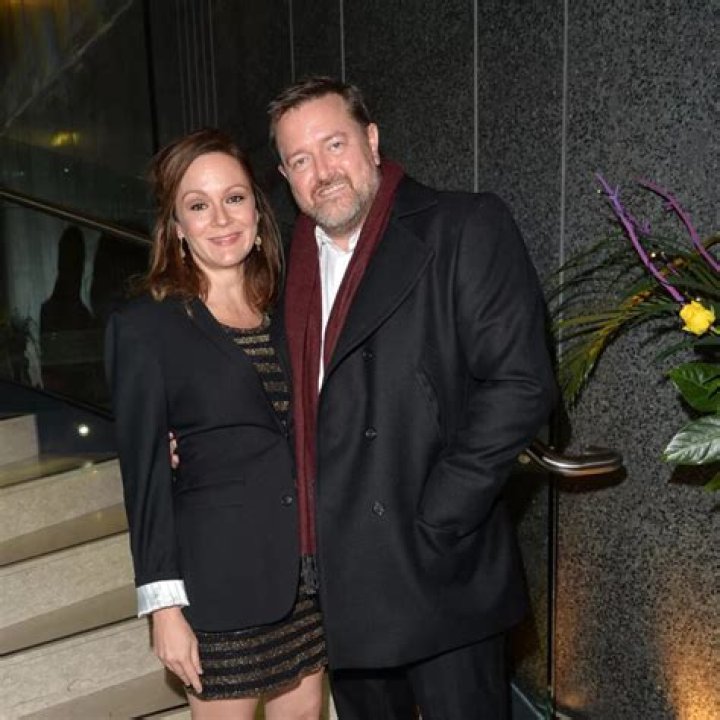 Meet Guy Garvey Wife Rachael Stirling Her Age Kids & Net Worth Details
