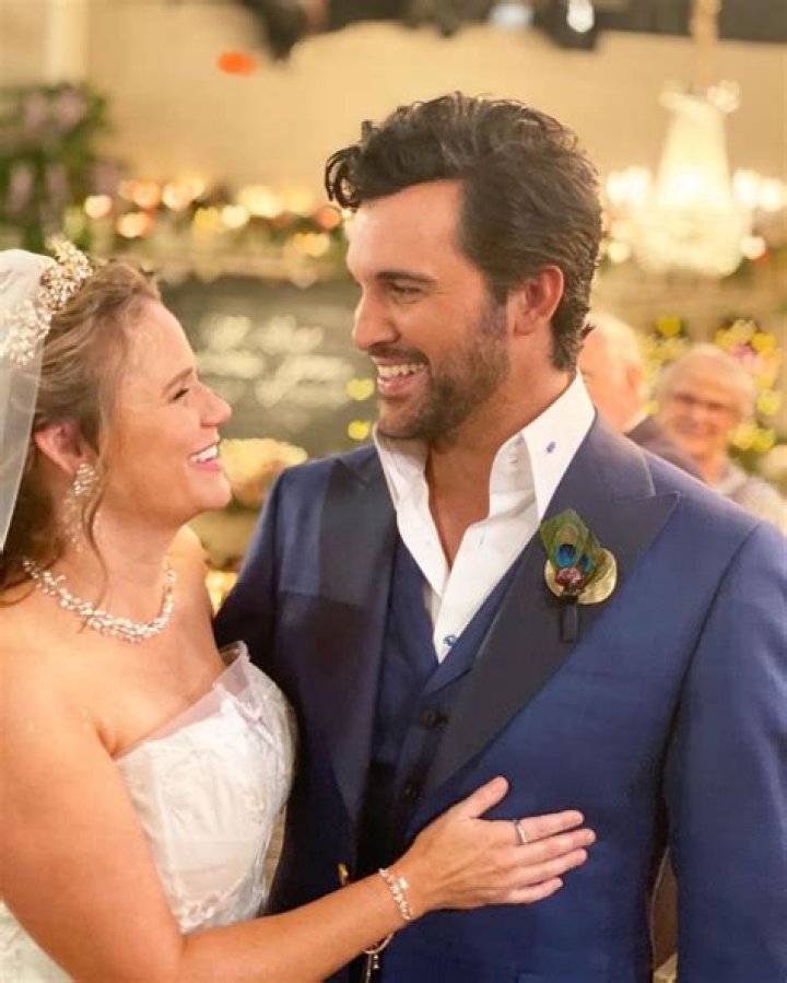 Meet Juan Pablo Di Pace Wife: Everything To Know About The Actor