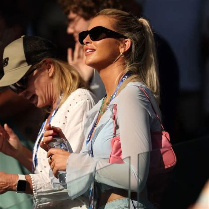 Paige Lorenze Wiki, Biography, Net Worth, Age, Career, Relationship,Family ·