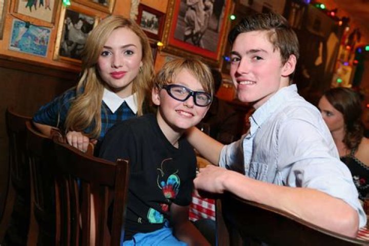 Peyton List Siblings: Brother Spencer And Phoenix List