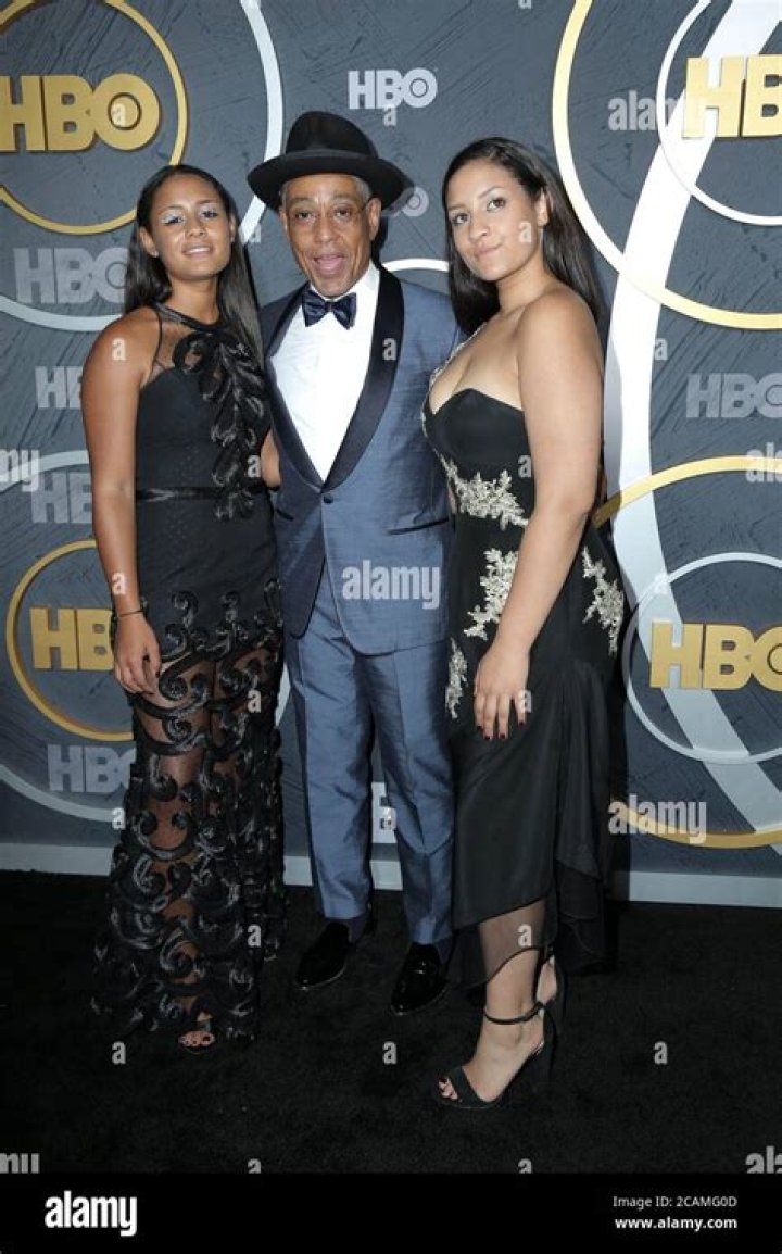 PicoVib | Syrlucia Esposito- Wiki, Age, Boyfriend, Ethnicity, Net Worth, Height, Career