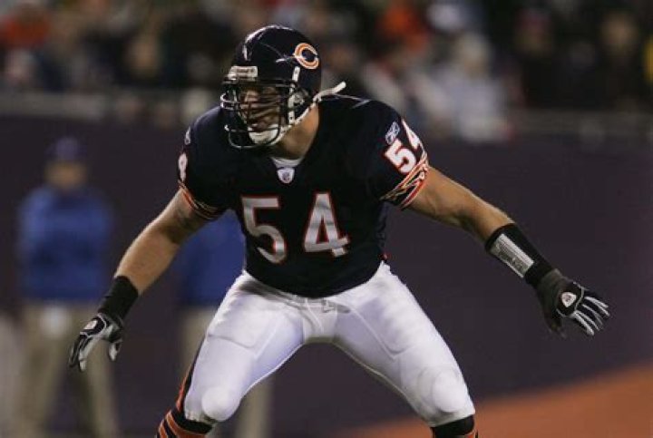 The Untold Truths Of Brian Urlacher