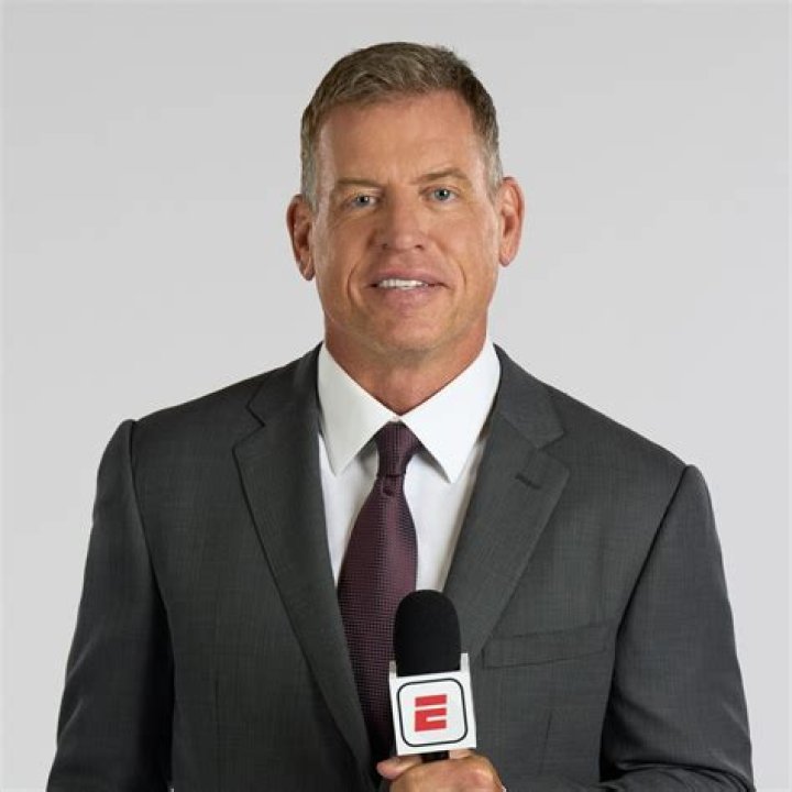 Troy Aikman's Net Worth (Updated 2024)