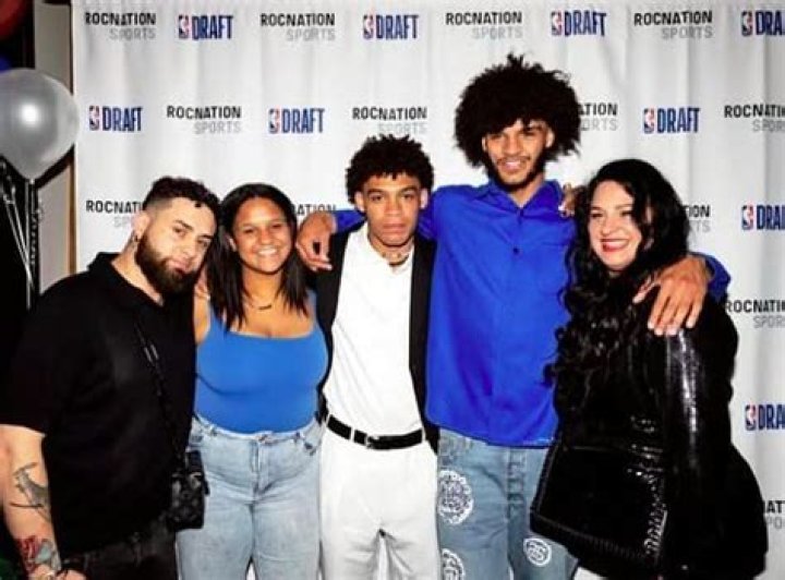 UConn Huskies: Who Are Andre Jackson Parents? Siblings And Girlfriend