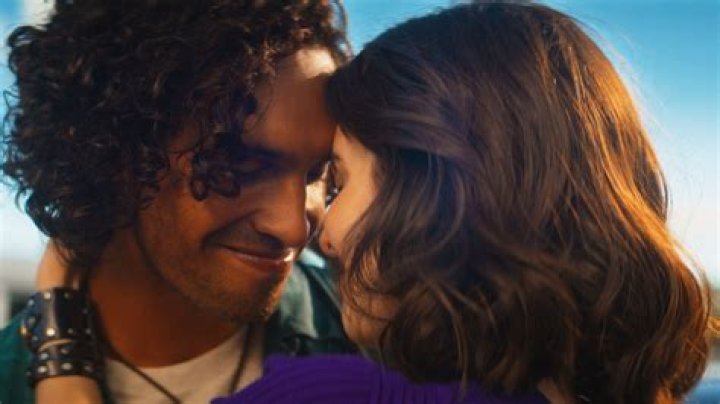 Unveiling Laura Marano's Love Life: A Promise Of Revelations