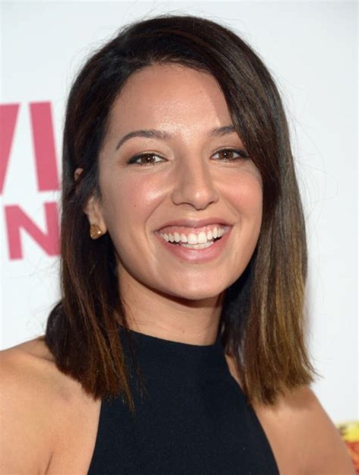 VoxVib | Vanessa Lengies Biography