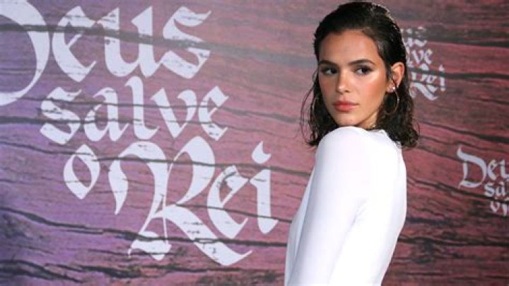 Who Is Bruna Marquezine's Husband? Unveiling The Enigmatic Partner