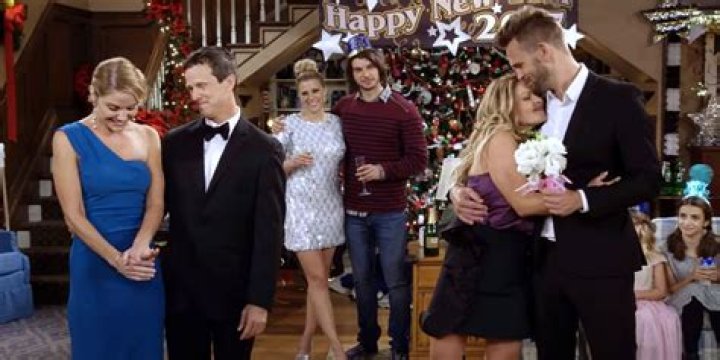 Who is DJs baby daddy in Fuller House? Celebrity.fm #1 Official Stars, Business & People
