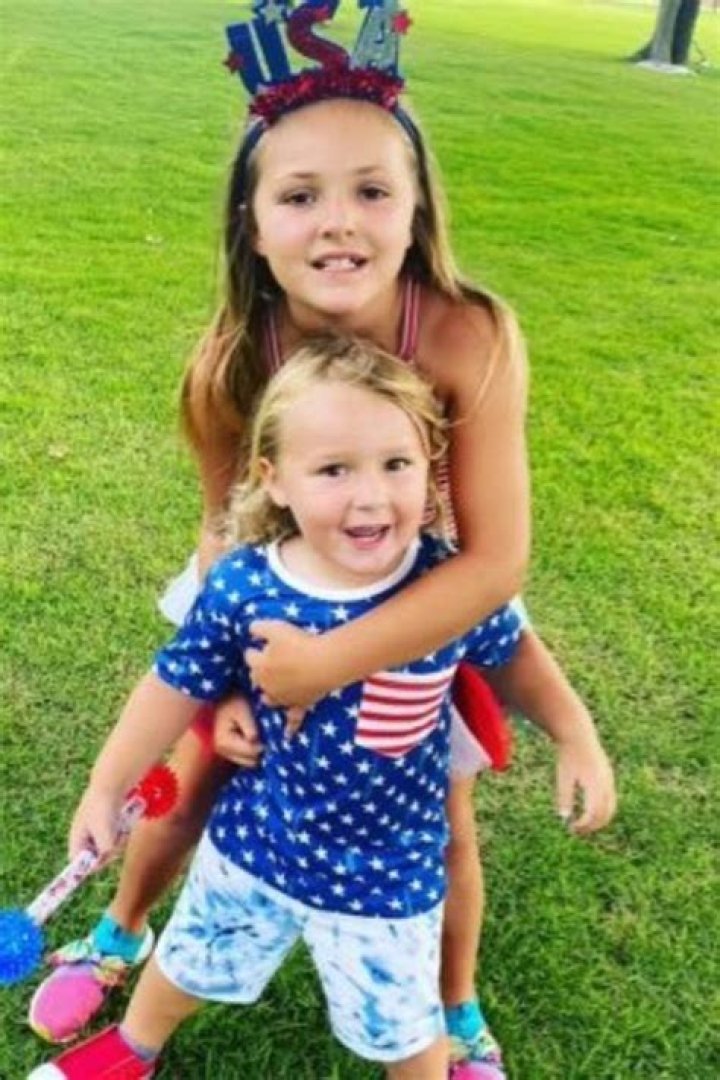 Who Is Jeff Lebby Wife Staley Lebby? Meet Her On Instagram ·