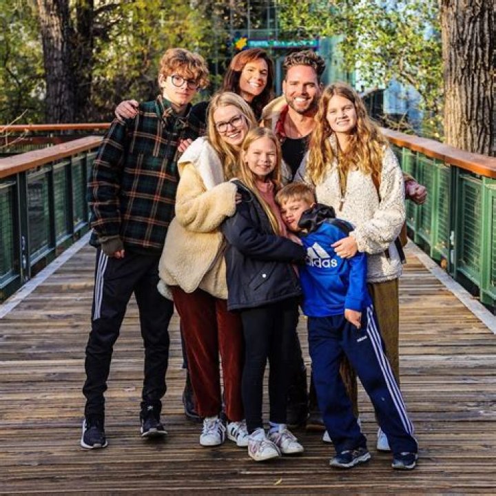 Who Is Katie Riddle? Jeremy Riddle Wife And Childrens