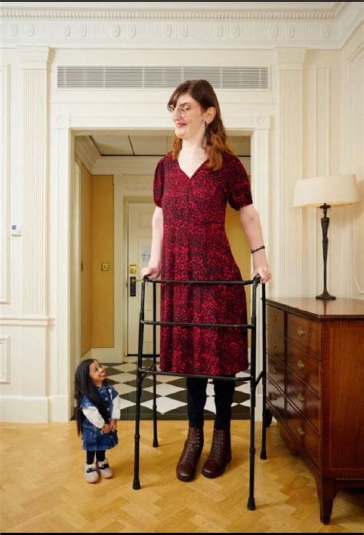 Who Is Rumeysa Gelgi? Everything To Know About The Tallest Living Woman