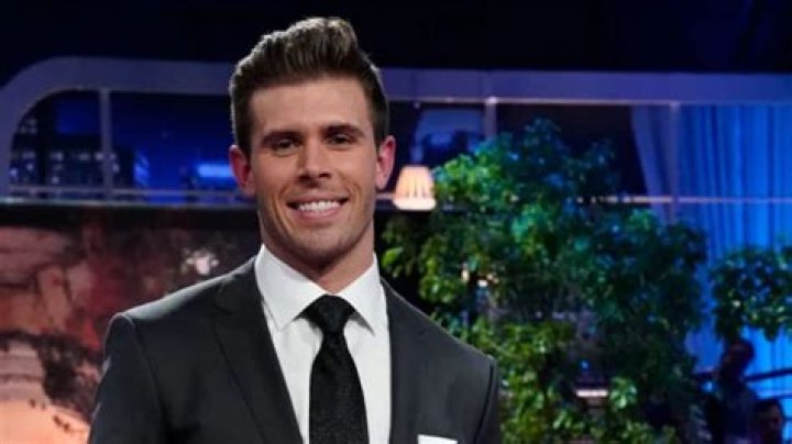 Who is Zach Shallcross on The Bachelor season 27, his age, height, family, net worth, Instagram