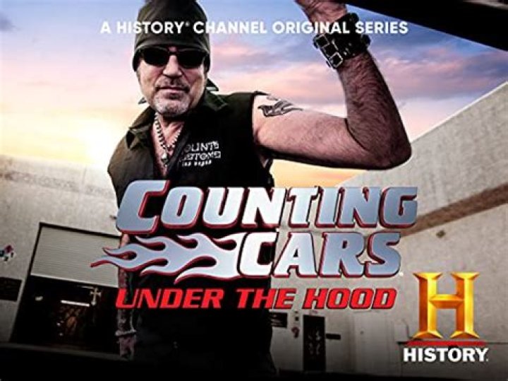 Why does Danny from counting cars wear a bandana? ·