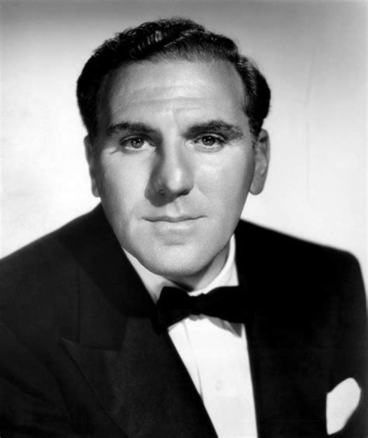William Bendix ·